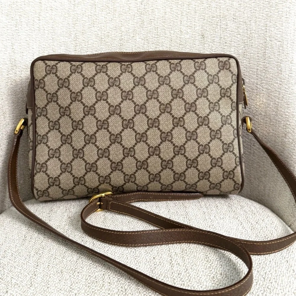 Authentic Gucci crossbody bag brown monogram coated canvas - Picture 2 of 12